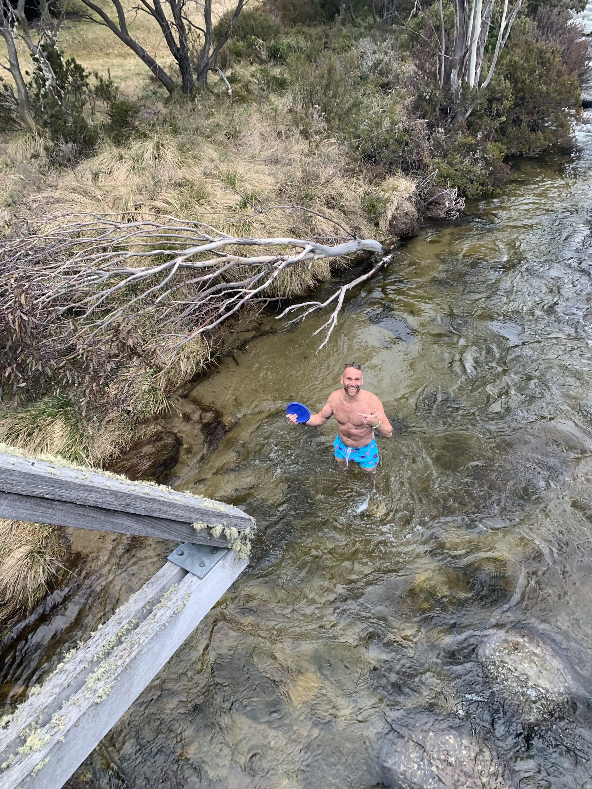 Wim Hoff Finding Frisbee